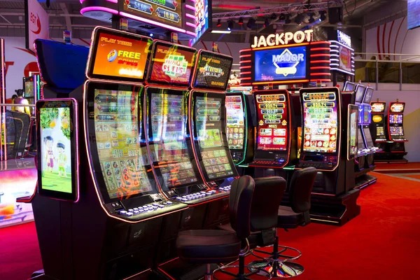 Live match tracking interface on sportsbook playme8